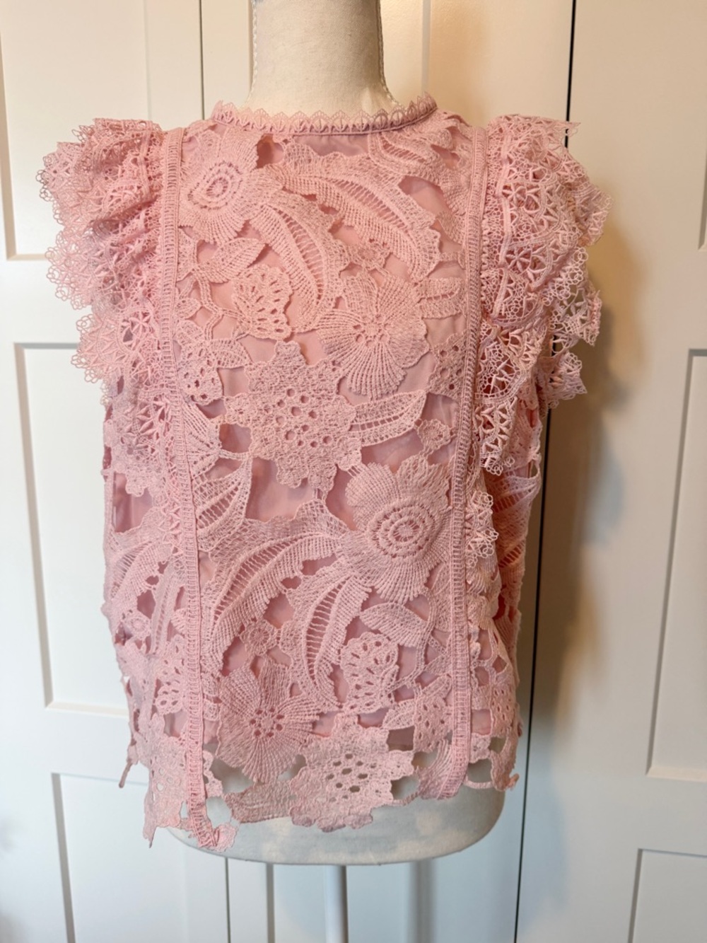 Lucy Paris Pink Floral Lace Blouse Flutter Sleeve Size Large